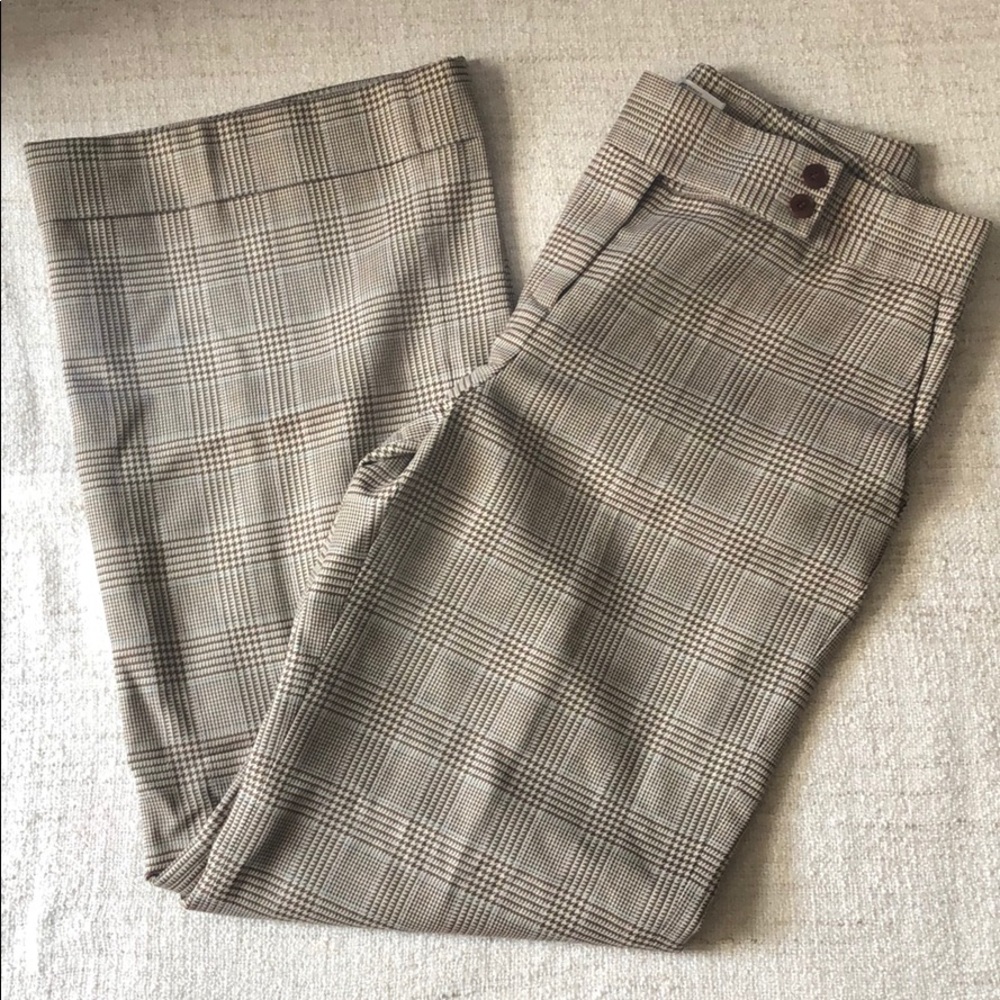 ANN TAYLOR LOFT Ann Flare Leg Pants Size 8